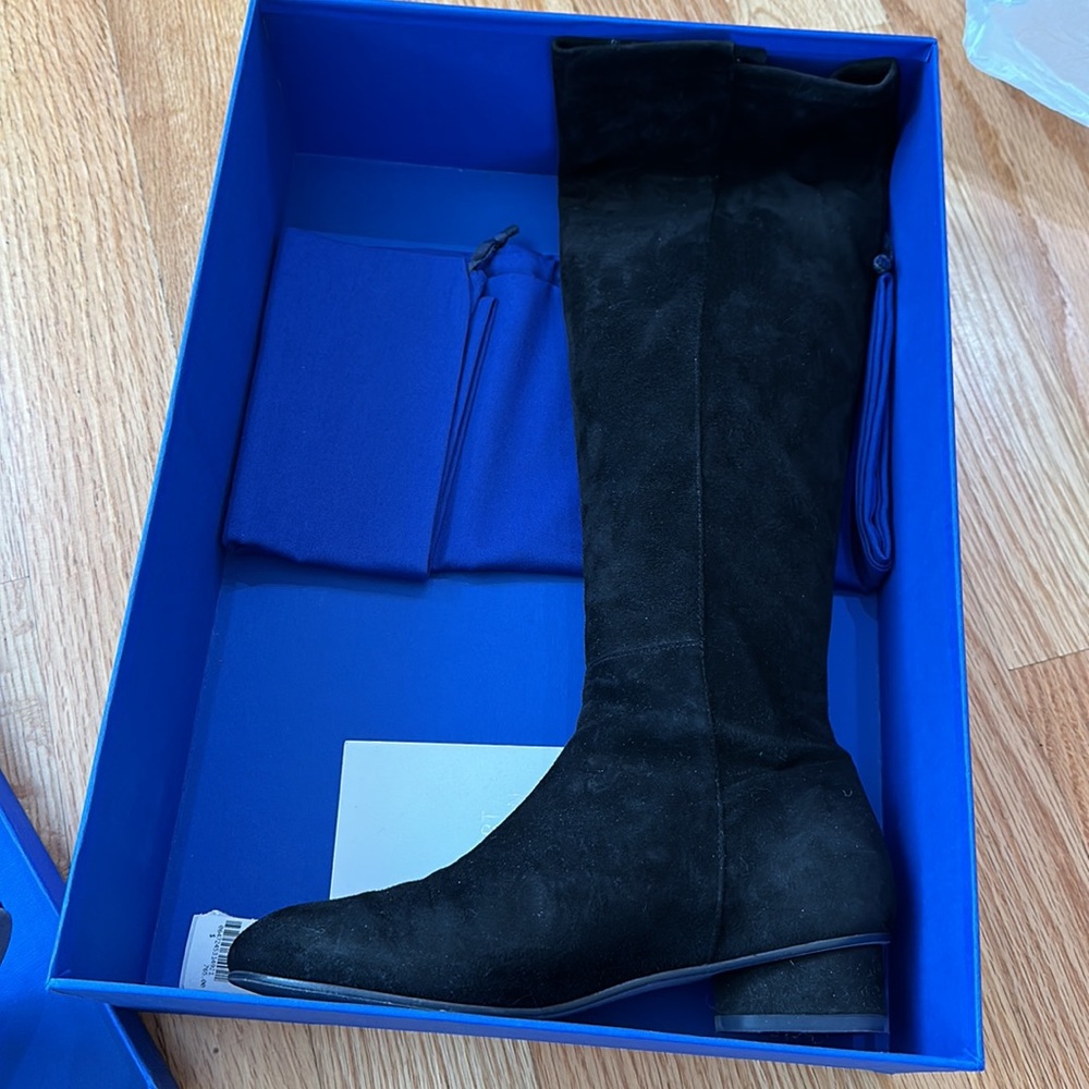 Stuart Weitzman Eloise Knee-High Suede Boots - Picture 4 of 6